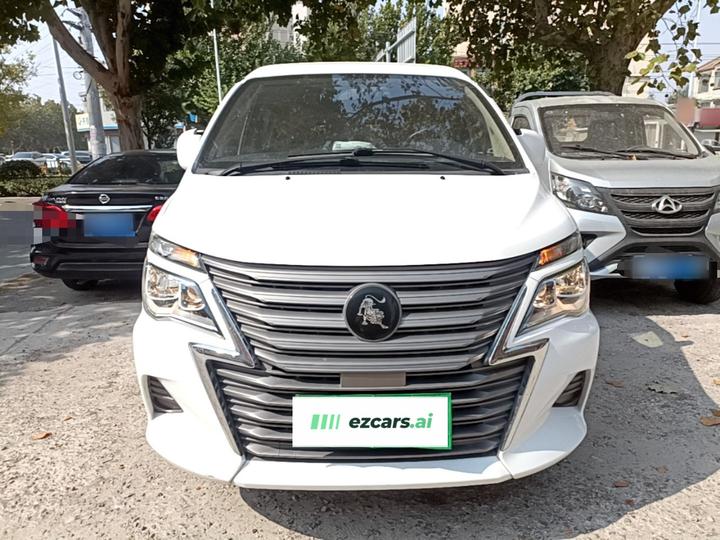 Lingzhi 2023 M5L 1.6L 7-Seater photo 2