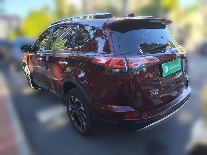 RAV4 2016 2.5L AT AWD Elite photo 4