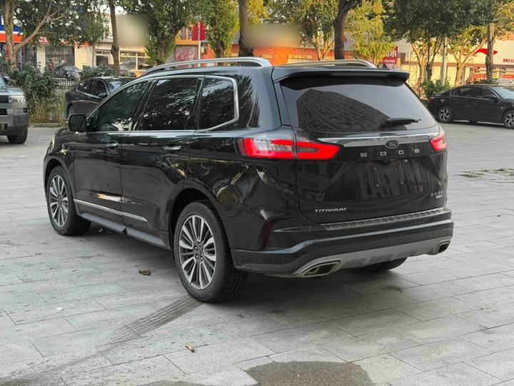 Edge 2021 PLUS EcoBoost 245 RWD 7-Seater photo 4