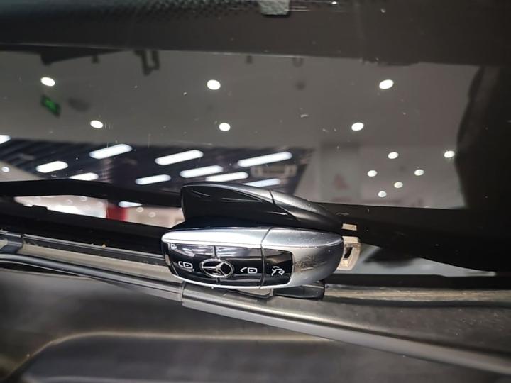 E-Class 2019 Facelift E 300 L Sport Luxury photo 8