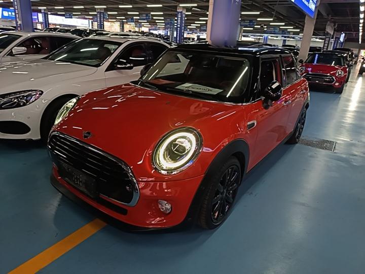 2018 1.5T COOPER 5-Door