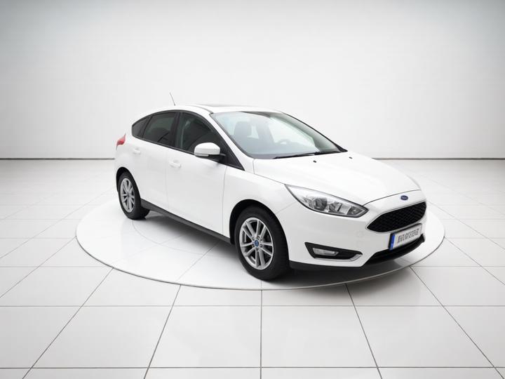 Focus 2017 Hatchback 1.6L AT Fashion photo 3