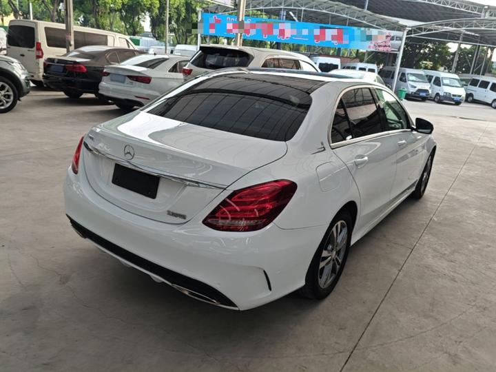 C-Class 2015 Facelift C 200 L Sport photo 6