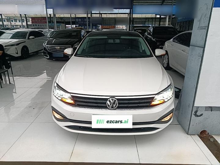 Lamando 2021 230TSI DSG photo 2