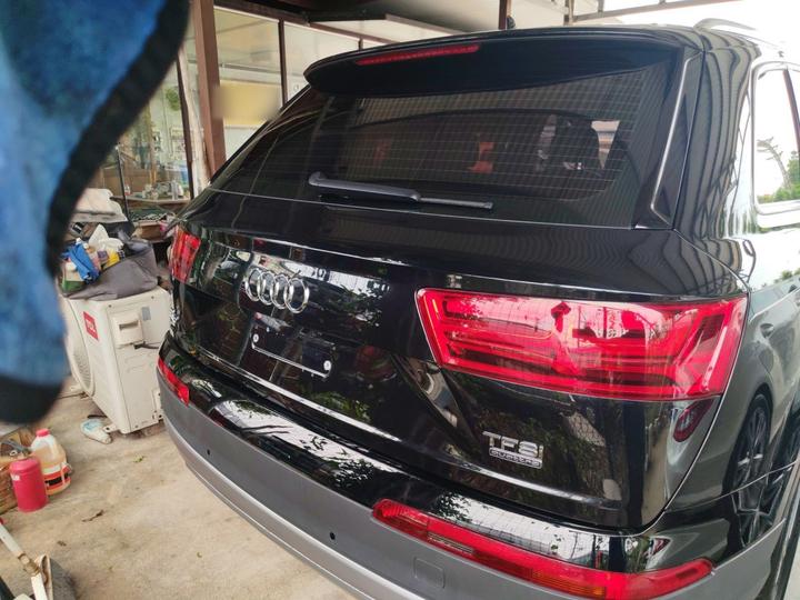 Q7 Parallel Import photo 3