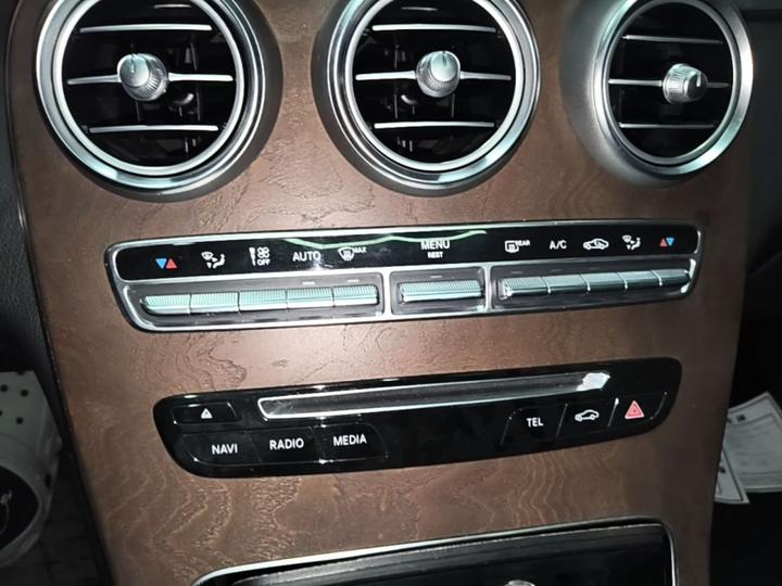 GLC 2017 GLC 300 4MATIC Dynamic photo 8