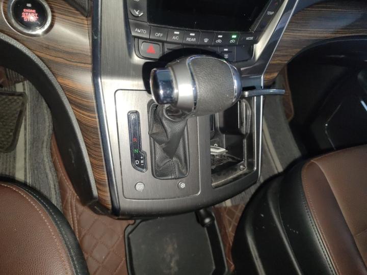 Forthing CM7 2016 2.0T AT Exclusive photo 6