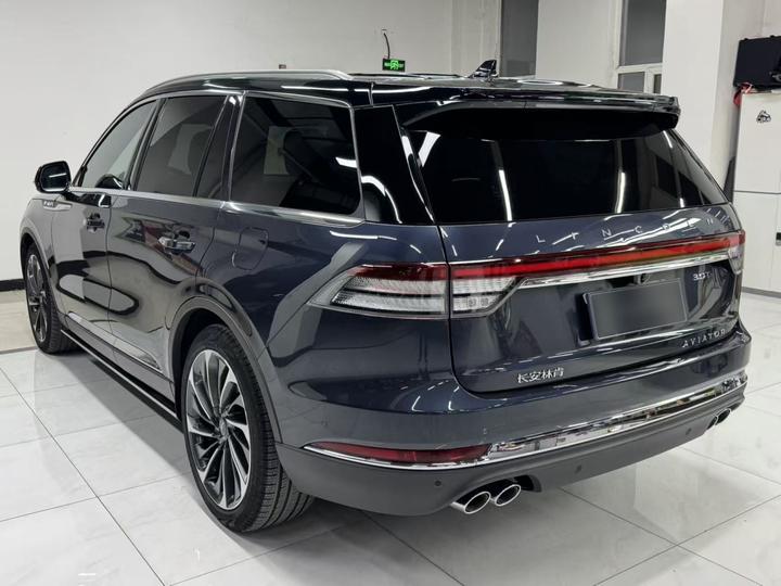 Aviator 2021 3.0T V6 AWD Executive photo 4