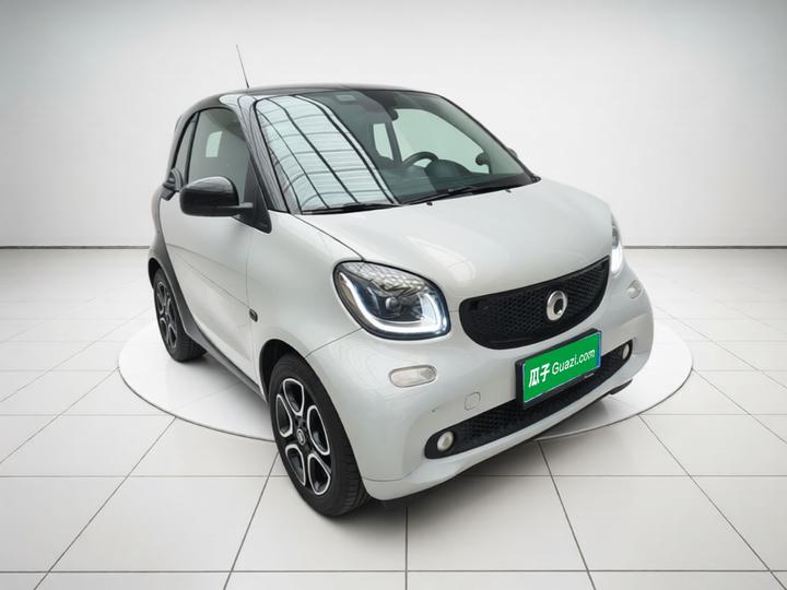 fortwo 2016 0.9T 66 Coupe photo 3