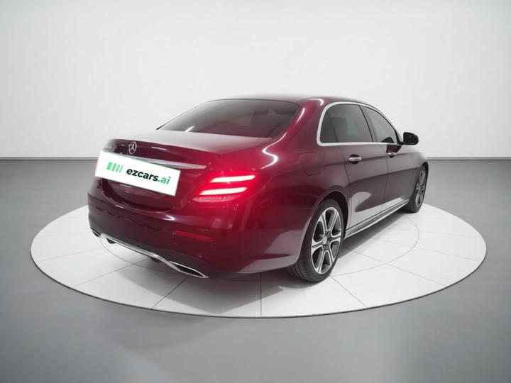 E-Class 2016 E 300 L Sport Luxury photo 6