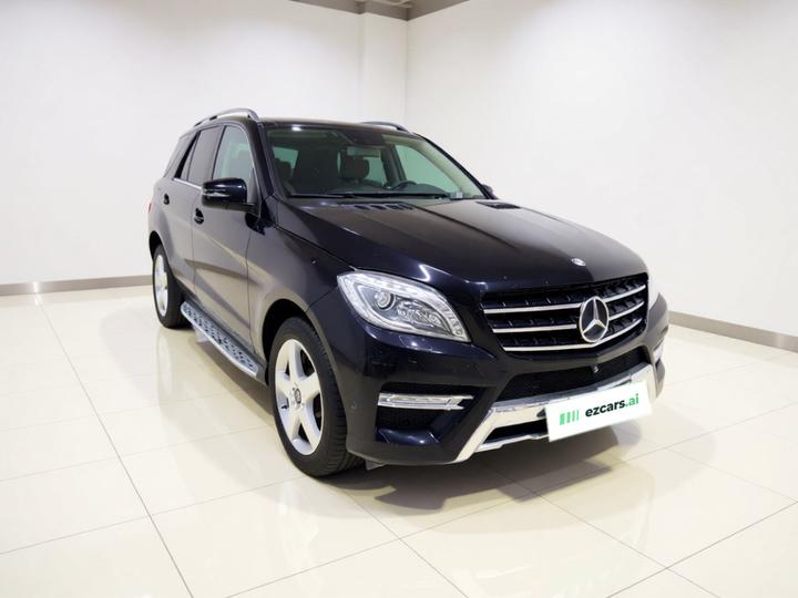 M-Class 2014 ML 400 4MATIC Luxury photo 3