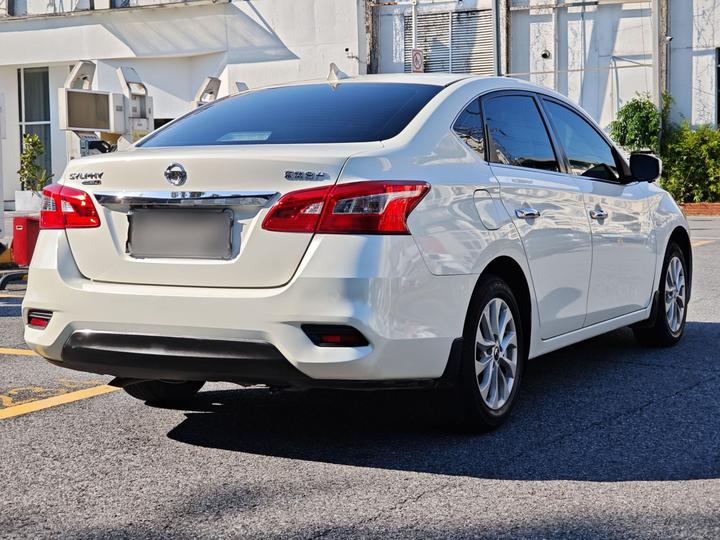 Sylphy 2019 Classic 1.6XL CVT Luxury photo 6