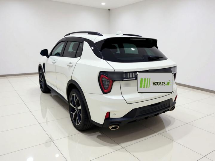 01 EM-P 2022 1.5TD PHEV Plus photo 4
