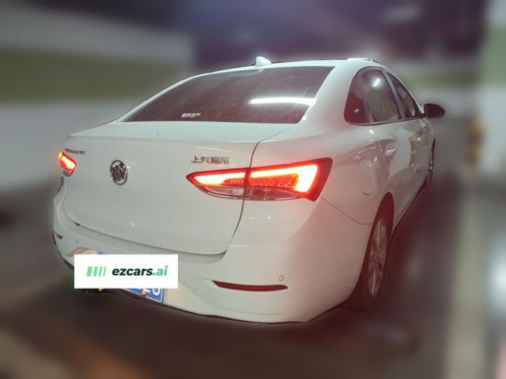 Excelle 2021 Facelift Classic 1.5L AT Elite photo 6