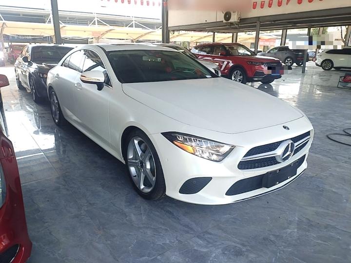 CLS 2018 CLS 300 Dynamic photo 3