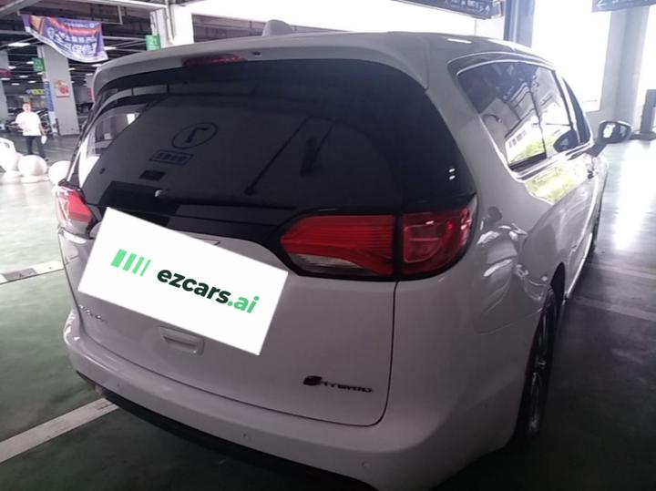 Chrysler PHEV Imported 2019 3.6L PHEV photo 4