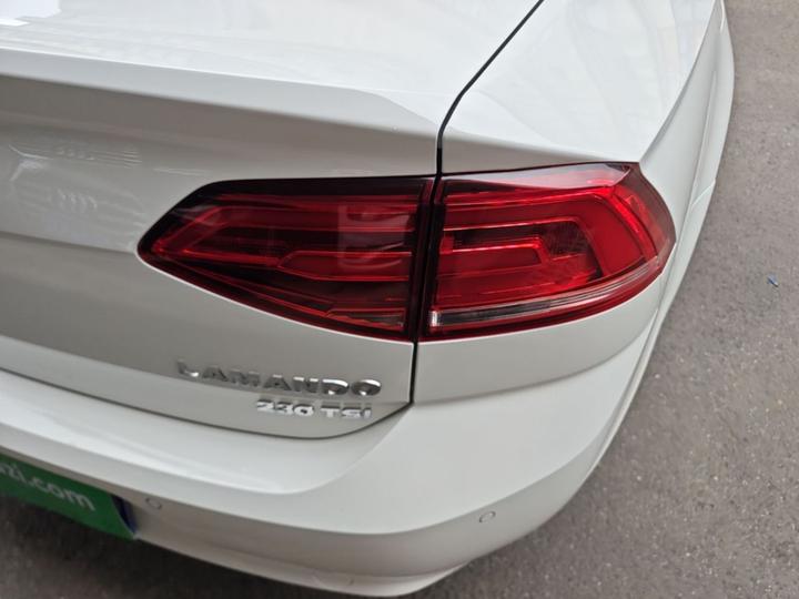 Lamando 2018 230TSI DSG photo 7