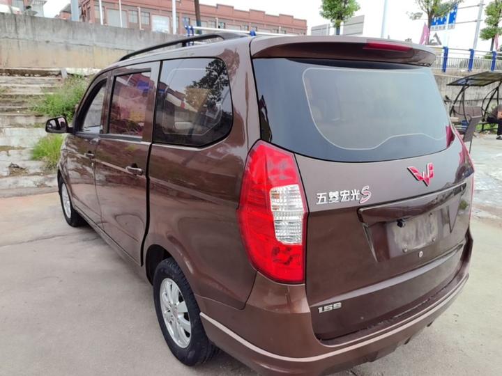 Wuling Hongguang 2014 1.5L S Standard photo 4