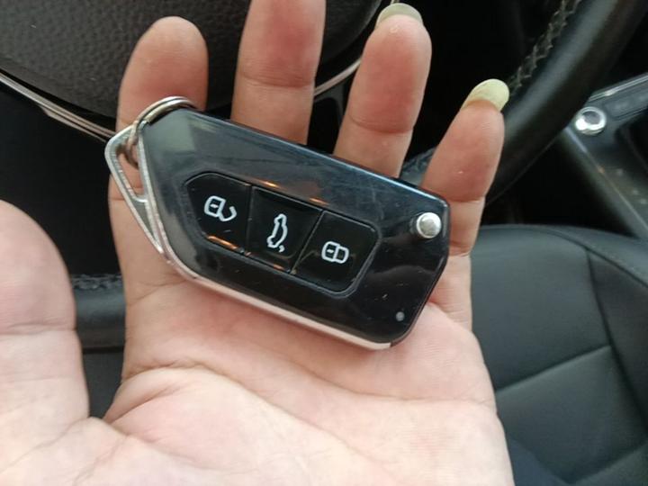 2017 230TSI DSG Comfort photo 8