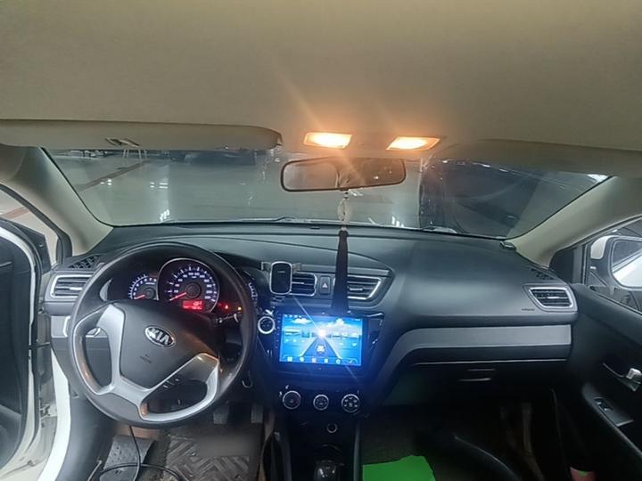 K2 2015 Sedan 1.4L MT GLS photo 5