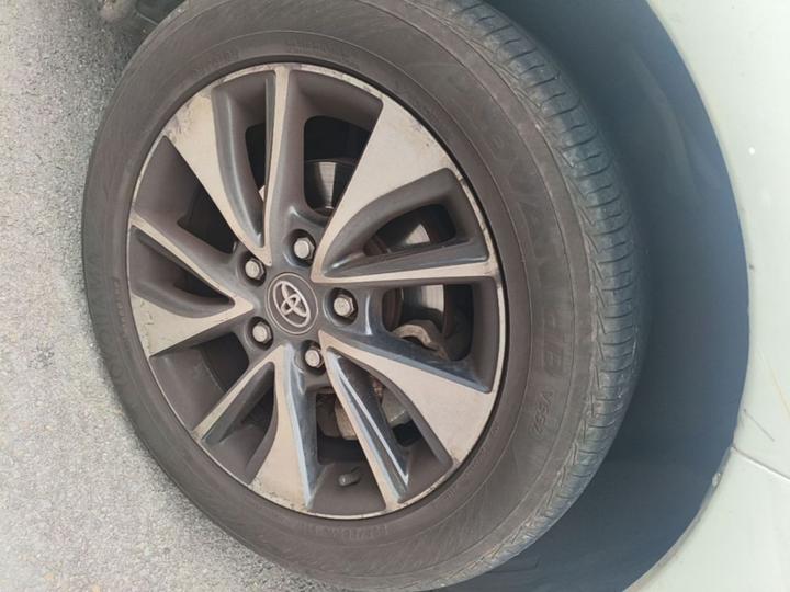 Levin 2014 1.8GS CVT Elite photo 8
