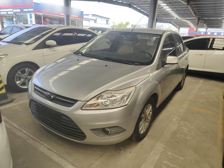 Focus 2013 Sedan Classic 1.8L AT