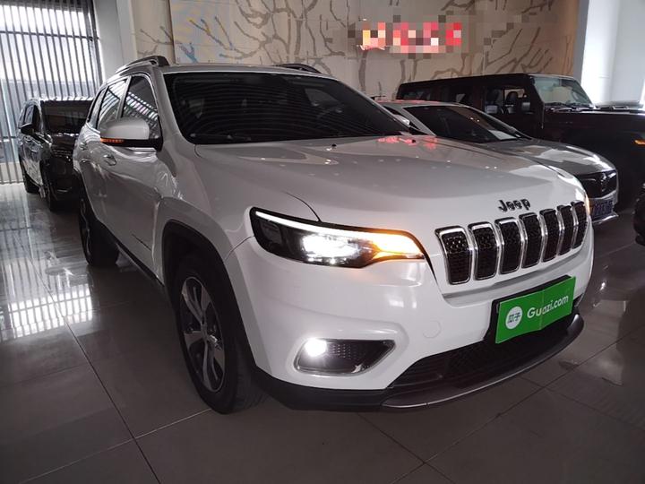 Cherokee 2020 2.0T RWD Leading photo 3