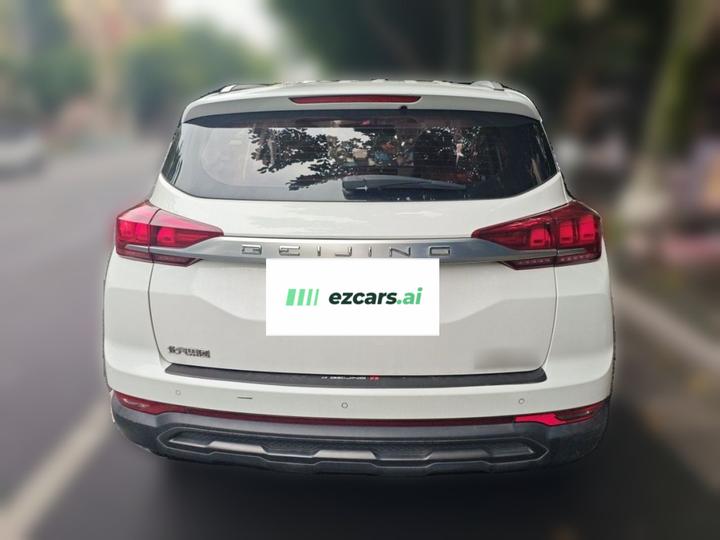 BAIC X3 2019 1.5T CVT Honor photo 3