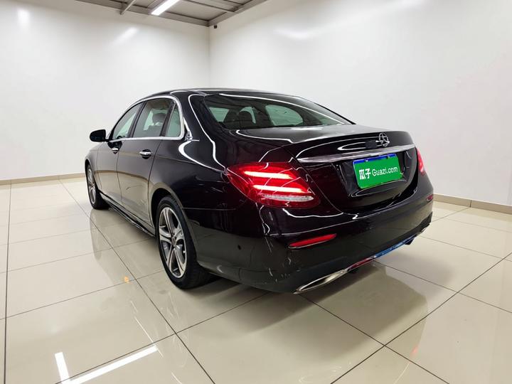 E-Class 2018 Facelift E 200 L Sport photo 4