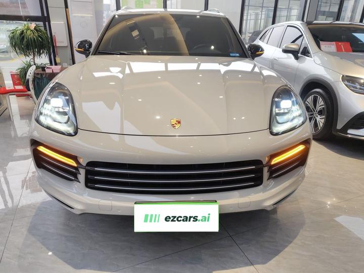 2018 Cayenne 3.0T photo 2