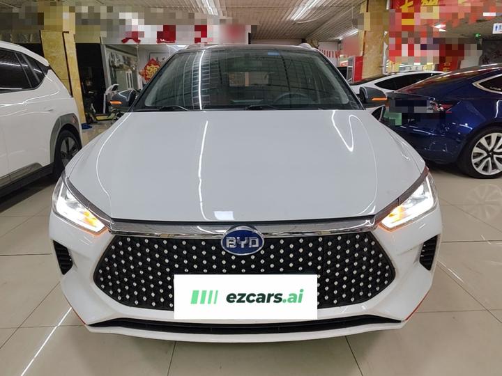e2 2019 Range Luxury photo 2