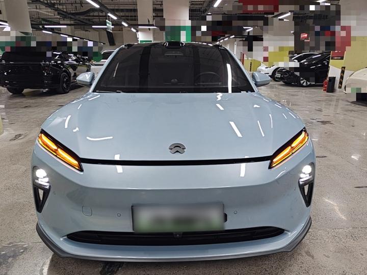 ET5 2022 75kWh photo 2