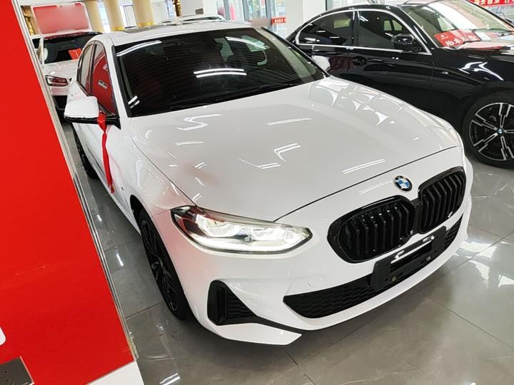 1 Series 2022 125i M Sport photo 3