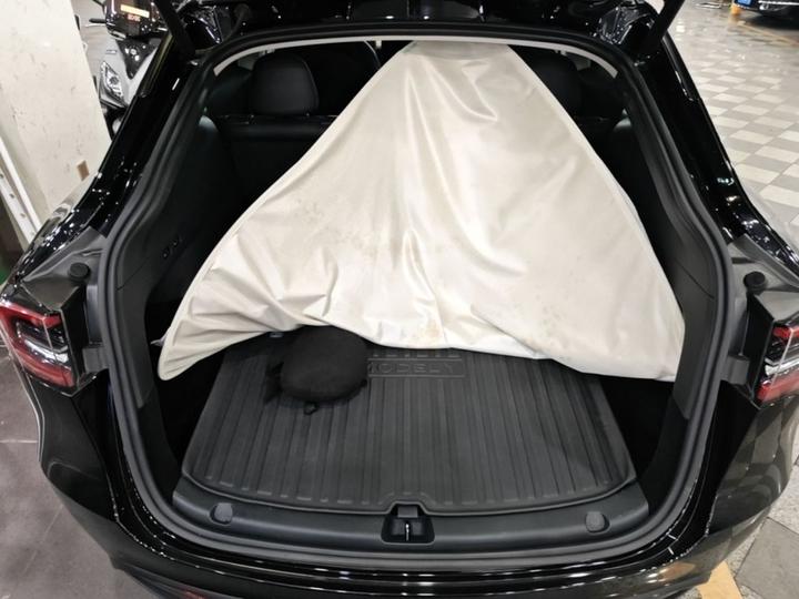 Model Y 2021 Standard Range RWD photo 8