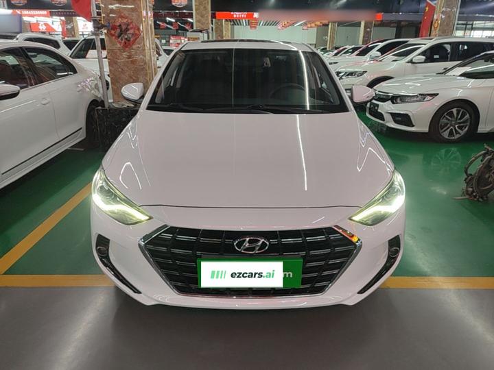 Elantra 2019 1.5L CVT Smart Elite photo 2