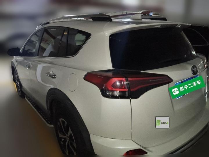 RAV4 2016 2.0L CVT RWD China V photo 4