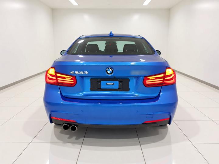 3 Series 2019 320Li M Sport Package photo 3