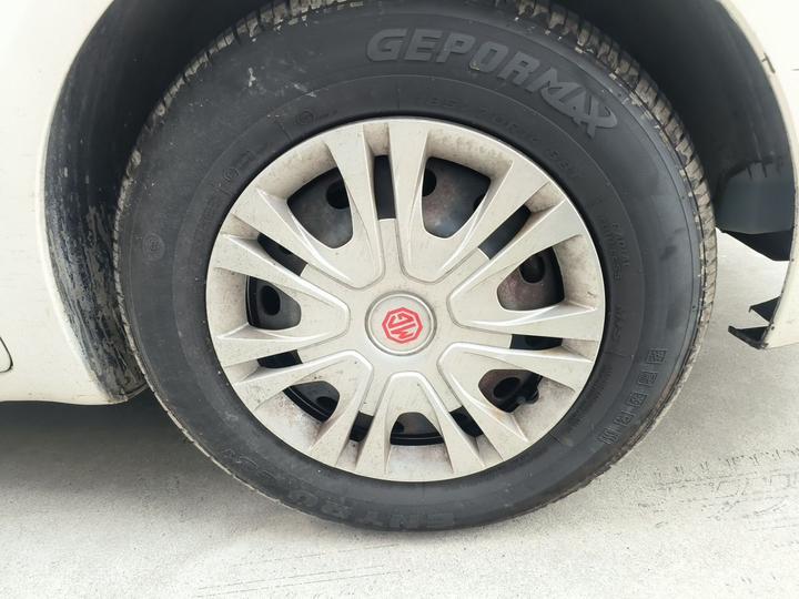3 2013 1.3L MT Comfort photo 8