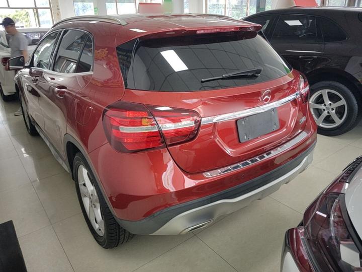 GLA 2018 GLA 200 Dynamic photo 4