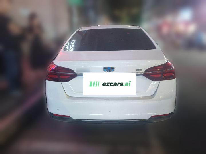 Emgrand 2018 1.5L CVT photo 5