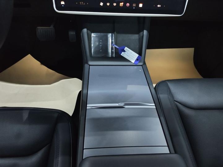 Model 3 2023 Long Range AWD photo 5