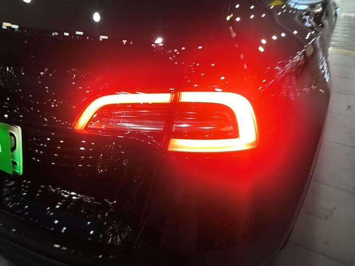 Model Y 2022 Facelift RWD photo 7