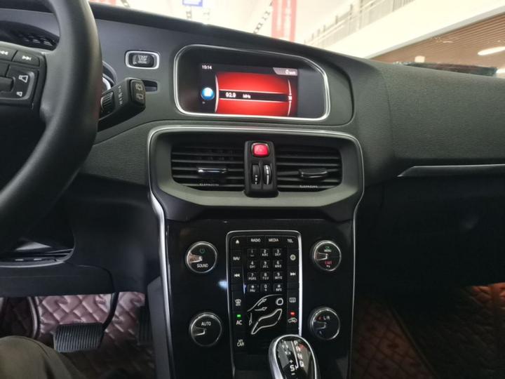 V40 2018 T3 photo 8