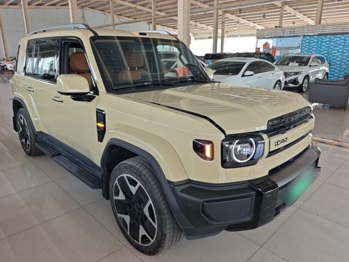 iCAR V27 2026 200KM AWD 700 photo 3