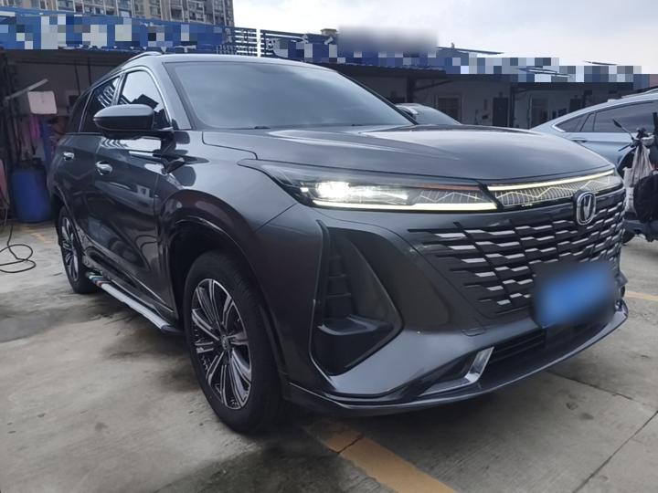 CS75 PLUS 2023 3rd Gen 1.5T AT Premium photo 3