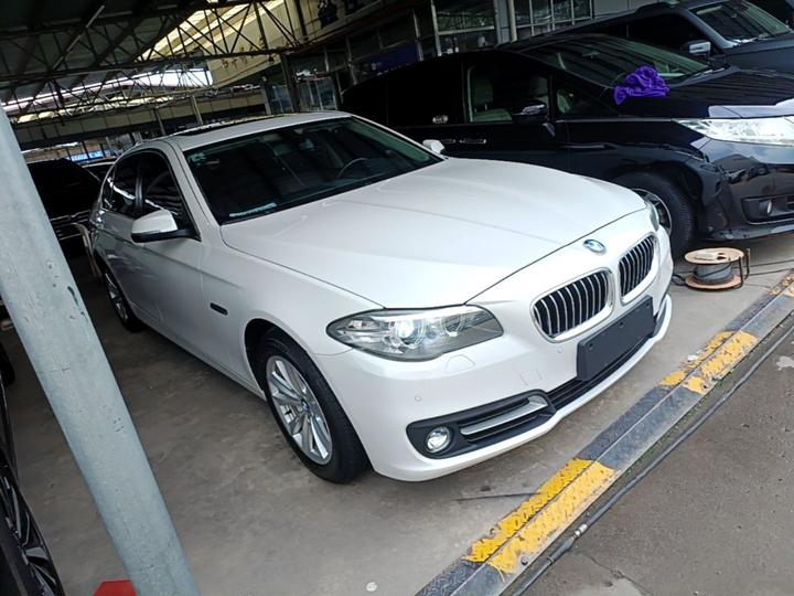 5 Series 2017 520Li photo 3