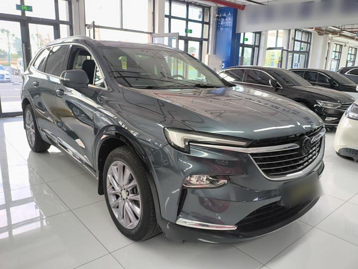 2020 28T AWD Premium photo 3