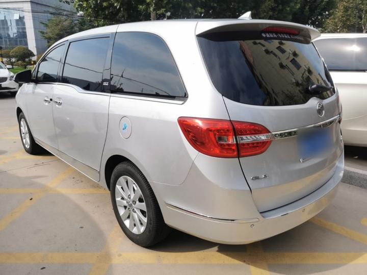 GL8 2014 2.4L LT Luxury Business Executive photo 4