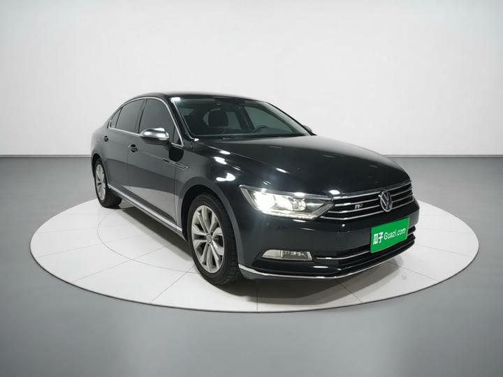 Magotan 2019 330TSI DSG Luxury China VI photo 3