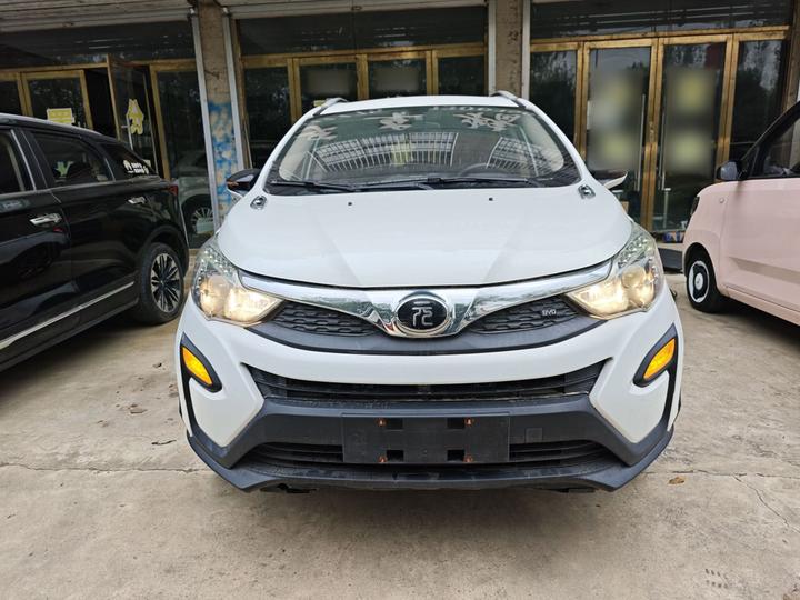 Yuan 2017 1.5L MT photo 2
